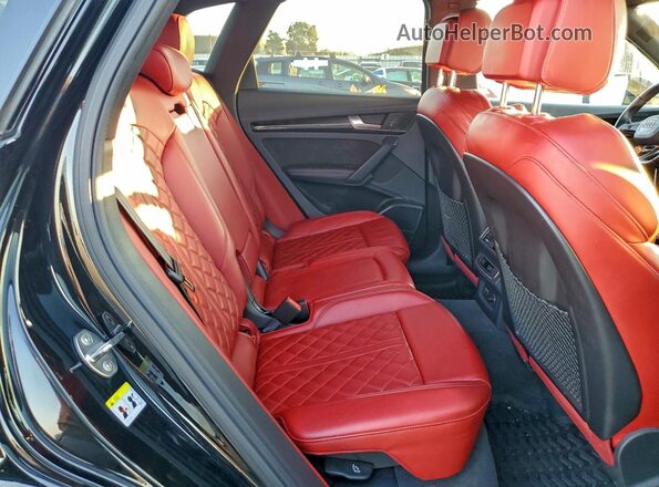 WA1C4AFY5K2064749 2019 AUDI SQ5 Черный Вид подкапотного пространства