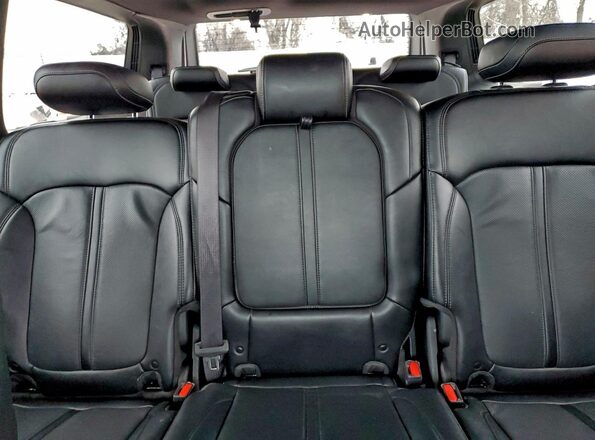 1C4SJUBP4RS126323 2024 JEEP WAGONEER Белый Вид задней части салона