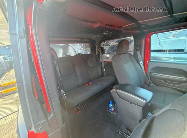 1C4GJXAG4NW145160 2022 JEEP WRANGLER Красный Вид салона спереди