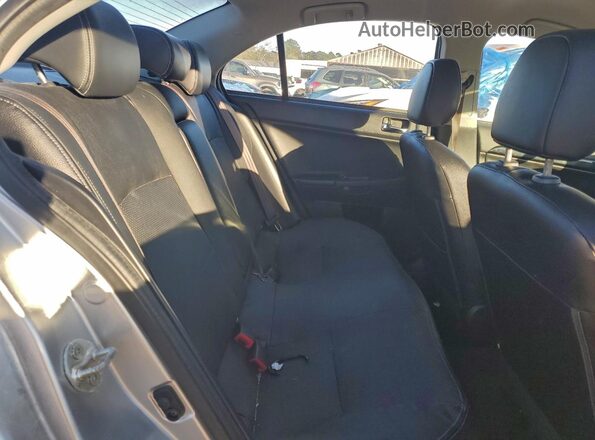 JA32V2FW2HU013322 2017 MITSUBISHI LANCER Серебряный Вид задних сидений
