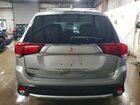 2018 Mitsubishi Outlander Es Silver vin: JA4AD2A39JZ015908