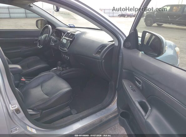 JA4AP4AW3GZ027297 2016 MITSUBISHI OUTLANDER SPORT Серебряный Вид салона спереди