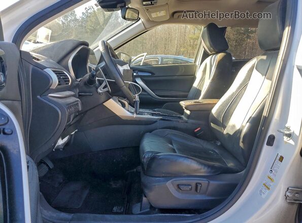 JA4AT5AA1JZ042376 2018 MITSUBISHI ECLIPSE Белый Вид салона спереди