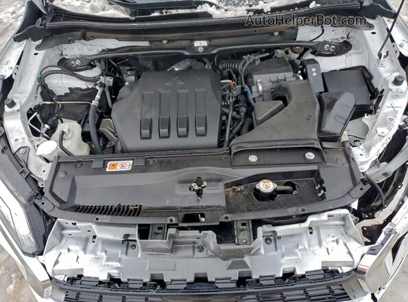 JA4ATVAA7PZ609571 2023 MITSUBISHI ECLIPSE White Widok komory silnika