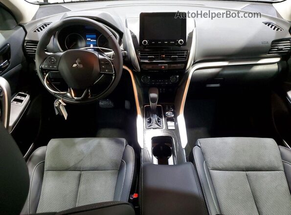 JA4ATWAA2TZ008018 2026 MITSUBISHI ECLIPSE Black Вид панелі приладів