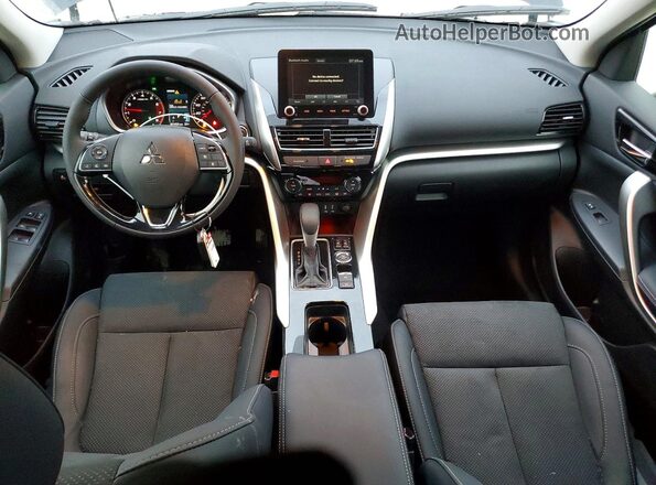 JA4ATWAA4TZ012572 2026 MITSUBISHI ECLIPSE Черный Вид панели приборов