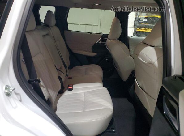 JA4J3WA84SZ021753 2025 MITSUBISHI OUTLANDER Белый Вид задних сидений