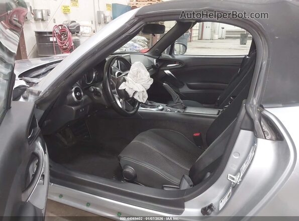 JC1NFAEK7K0142978 2019 FIAT 124 SPIDER Серебряный Вид наклейки с VIN-кодом