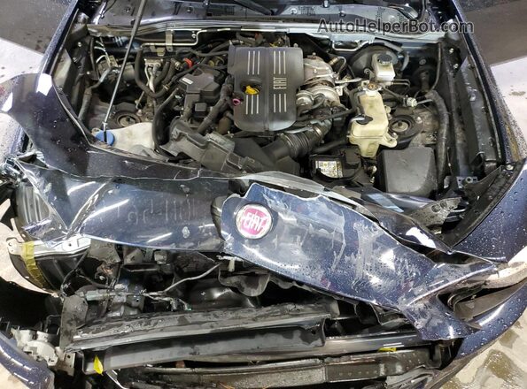 JC1NFAEK8J0137710 2018 FIAT 124 Синий Вид задней части салона