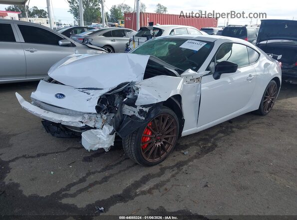 JF1ZCAD14L9700679 2020 SUBARU BRZ Белый Передняя левая четверть