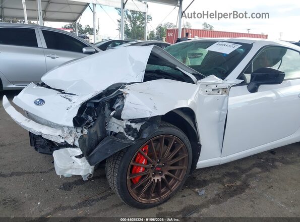 JF1ZCAD14L9700679 2020 SUBARU BRZ Белый 