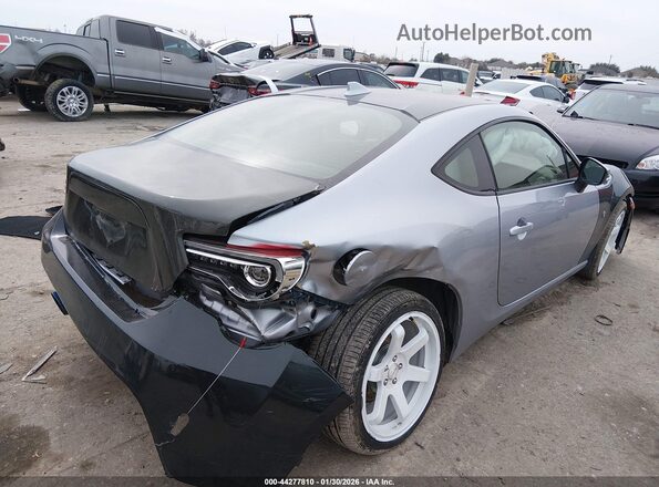 JF1ZNAA10H9711183 2017 TOYOTA 86 Silver Задня права чверть