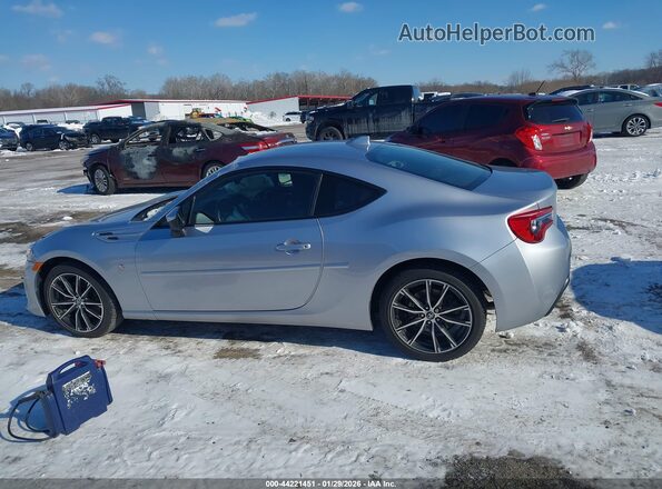 JF1ZNAA14K8700622 2019 TOYOTA 86 Silver Vista interior de 360 grados