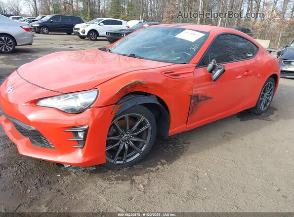 JF1ZNAA15H9707467 2017 TOYOTA 86 Orange Вид спереду
