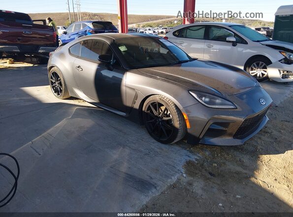 JF1ZNBE12P9755149 2023 TOYOTA GR86 Серый Передняя правая четверть