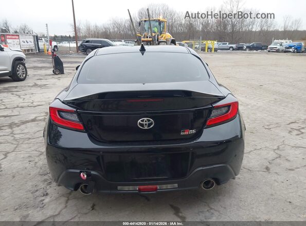 JF1ZNBE17R8757262 2024 TOYOTA GR86 Black 