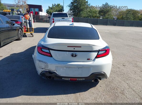 JF1ZNBE18R9760150 2024 TOYOTA GR86 Белый 