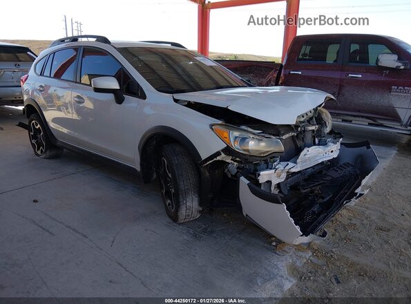 JF2GPABC1H8216722 2017 SUBARU CROSSTREK Белый Передняя правая четверть