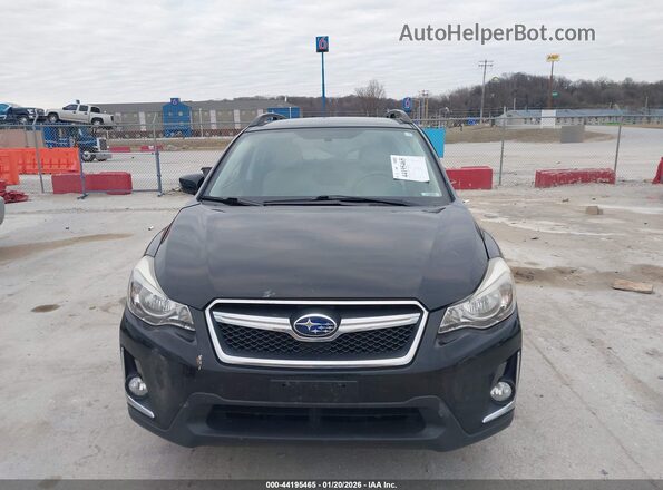JF2GPAKC4H8208467 2017 SUBARU CROSSTREK Черный Вид задней части салона