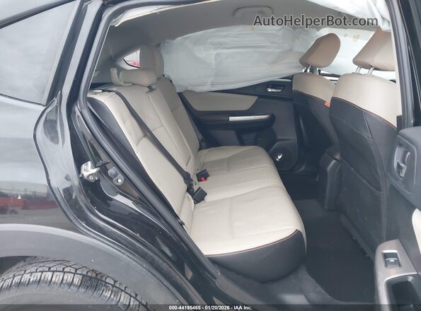 JF2GPAKC4H8208467 2017 SUBARU CROSSTREK Черный Вид наклейки с VIN-кодом