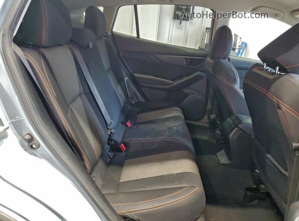 JF2GTABC7JH264369 2018 SUBARU CROSSTREK Синий Вид задней части салона