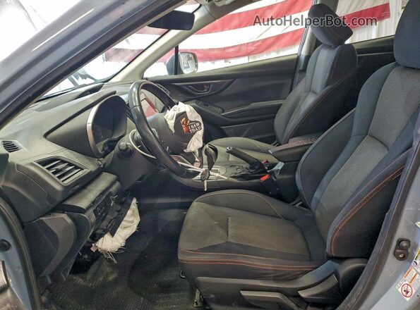 JF2GTABC7JH264369 2018 SUBARU CROSSTREK Синий Вид салона спереди