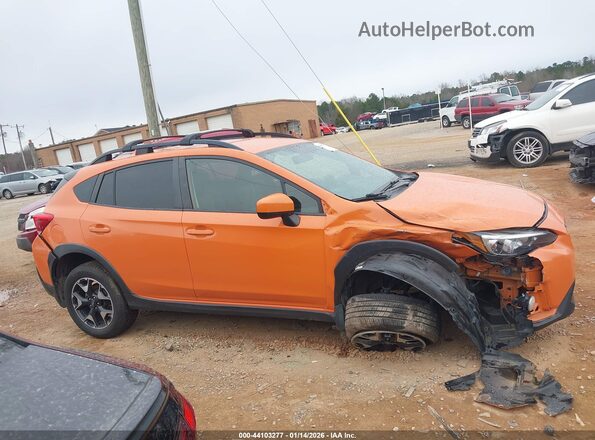 JF2GTACC2KH203270 2019 SUBARU CROSSTREK Оранжевый Вид задней части салона