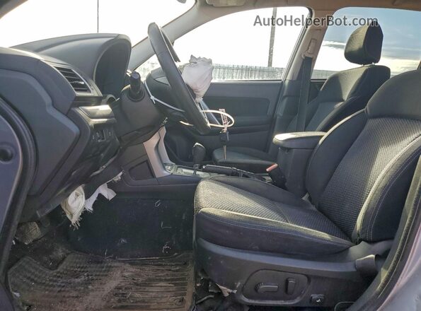 JF2SJAGC8HH471016 2017 SUBARU FORESTER2. Silver Vista interior delantera