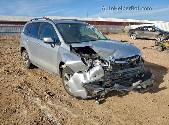 JF2SJAGC8HH471016 2017 SUBARU FORESTER2. Silver Delantero derecho