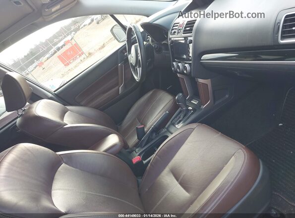 JF2SJATC5HH557129 2017 SUBARU FORESTER 2.5I TO Белый Вид салона спереди