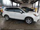2018 Subaru Forester 2.5i Touring White vin: JF2SJAWC0JH478811