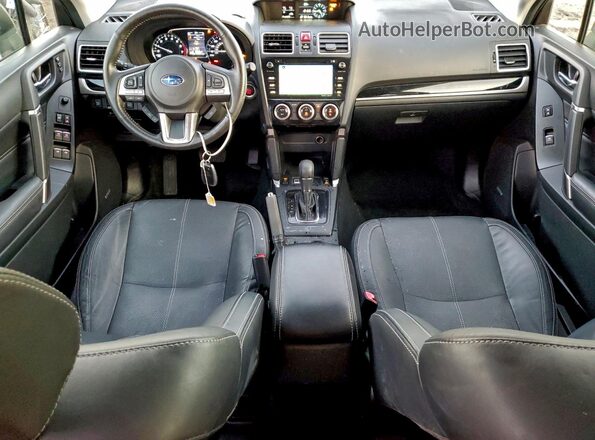 JF2SJAWC0JH490263 2018 SUBARU FORESTER 2.5I TO Зеленый Вид панели приборов