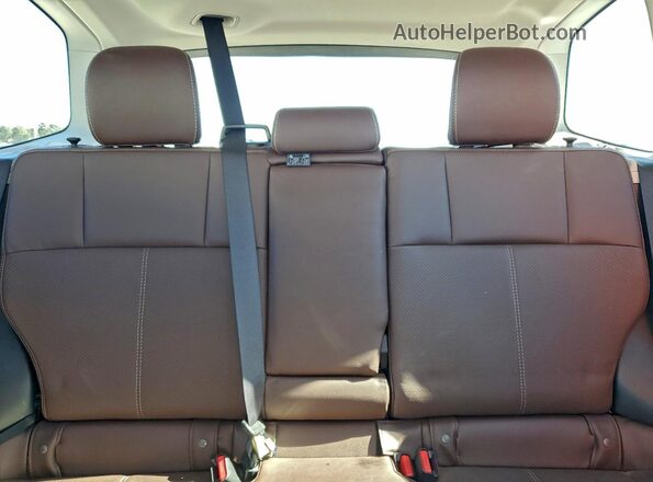 JF2SJAWCXJH416641 2018 SUBARU FORESTER 2.5I TO White Widok tylnych siedzeń