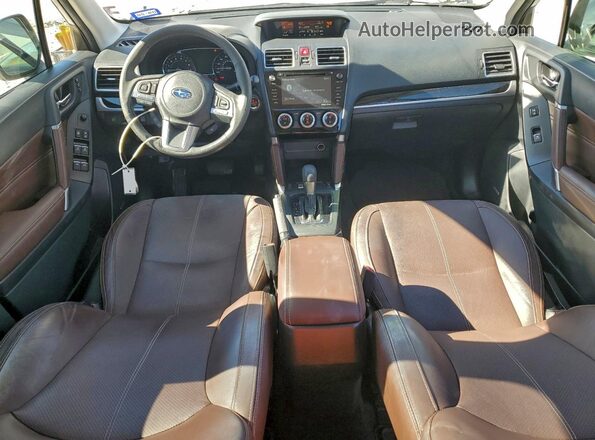 JF2SJAWCXJH416641 2018 SUBARU FORESTER 2.5I TO White Widok deski rozdzielczej