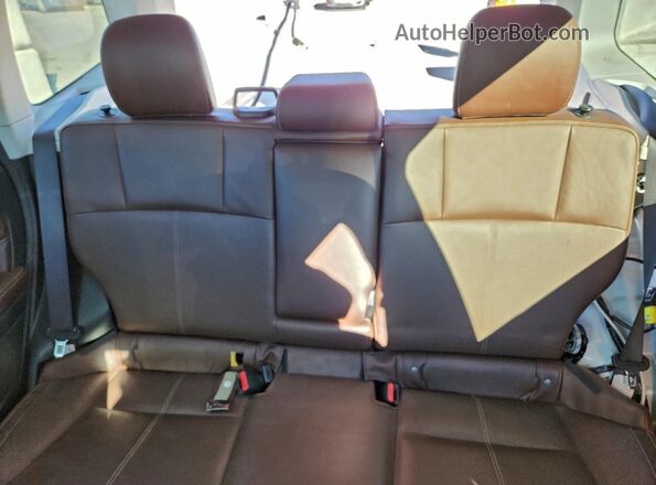 JF2SJGTC4HH501718 2017 SUBARU FORESTER2. White Vista de los asientos traseros
