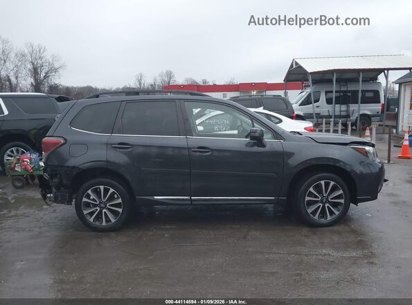 JF2SJGWC8HH421883 2017 SUBARU FORESTER2. Gray Widok wnętrza z tyłu