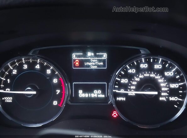 JF2SJGWC8HH421883 2017 SUBARU FORESTER2. Gray Widok tylnych siedzeń