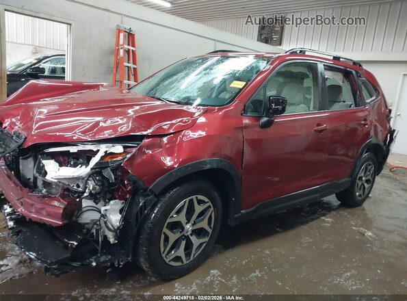 JF2SKAEC5NH404031 2022 SUBARU FORESTER Red Front view