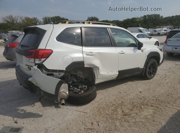 JF2SKAJC1RH530091 2024 SUBARU FORESTER Белый Задняя правая четверть