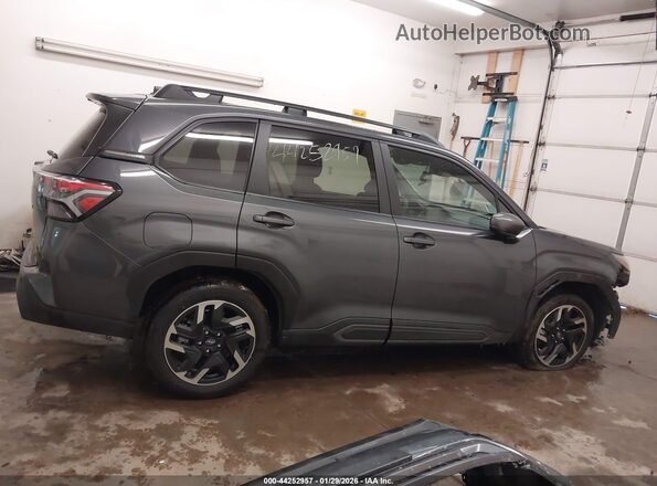 JF2SLDRC1SH546591 2025 SUBARU FORESTER Gray უკანა სალონის ხედი