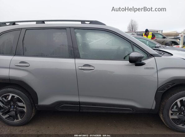 JF2SLSED2SH424860 2025 SUBARU FORESTER Silver Панорамний вид салону 360°