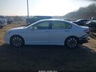 2017 Honda Accord Hybrid Touring Белый vin: JHMCR6F75HC004659