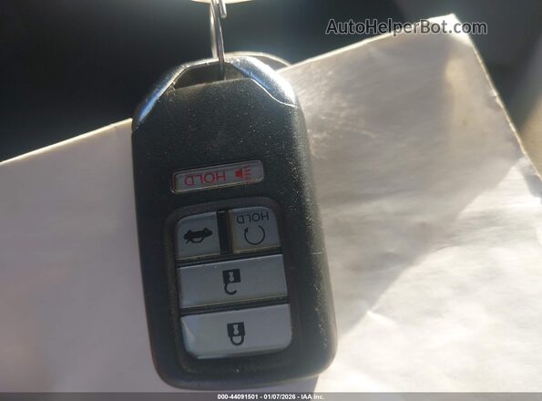 JHMCR6F75HC004659 2017 HONDA ACCORD HYBRID Белый Вид панели приборов