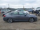 2019 Honda Clarity Plug-in Hybrid   Gray vin: JHMZC5F18KC000680
