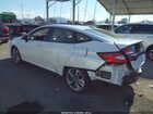 2018 Honda Clarity Plug-in Hybrid   White vin: JHMZC5F19JC018197