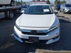 2018 Honda Clarity Plug-in Hybrid   White vin: JHMZC5F19JC018197