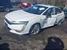2018 Honda Clarity Plug-in Hybrid   White vin: JHMZC5F1XJC015437