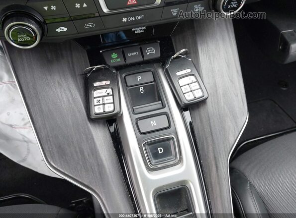 JHMZC5F1XJC023683 2018 HONDA CLARITY PLUG-IN HYBRID Черный Вид панели приборов