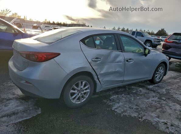 JM1BN1U70H1117543 2017 MAZDA 3 Серебряный Задняя правая четверть