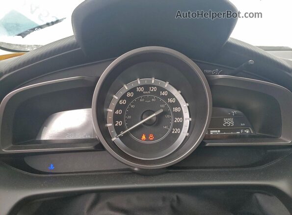 JM1DKDB72H0142195 2017 MAZDA CX-3 Синий Вид щитка приборов